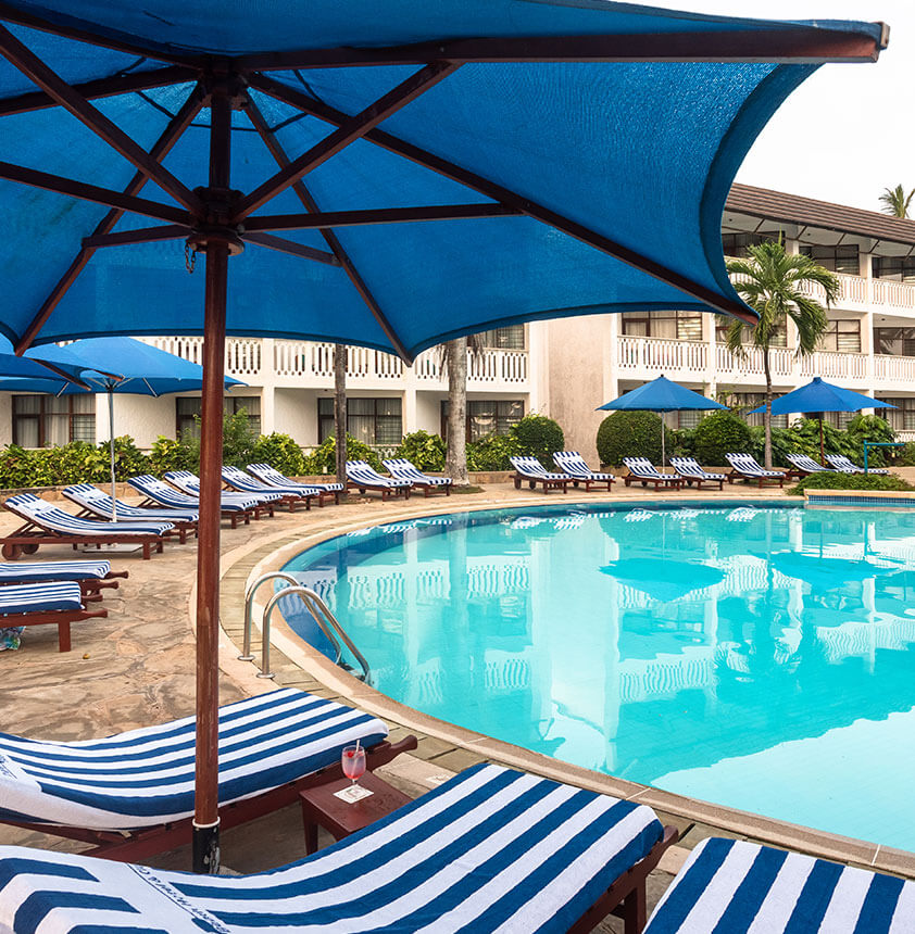 Travellers Beach Hotel